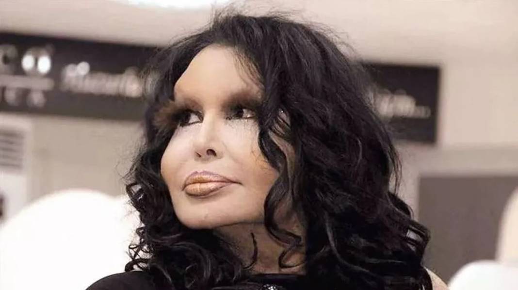 Ünlüler depremzedeler için tek yürek oldu! Kimisi bölgede, kimisi kampanya organize ediyor 12